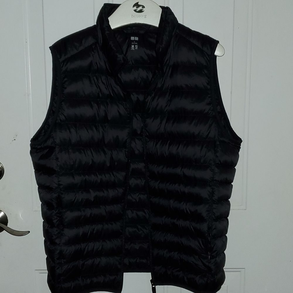 Uniqlo Mens Ultra Light Down Vest Large L